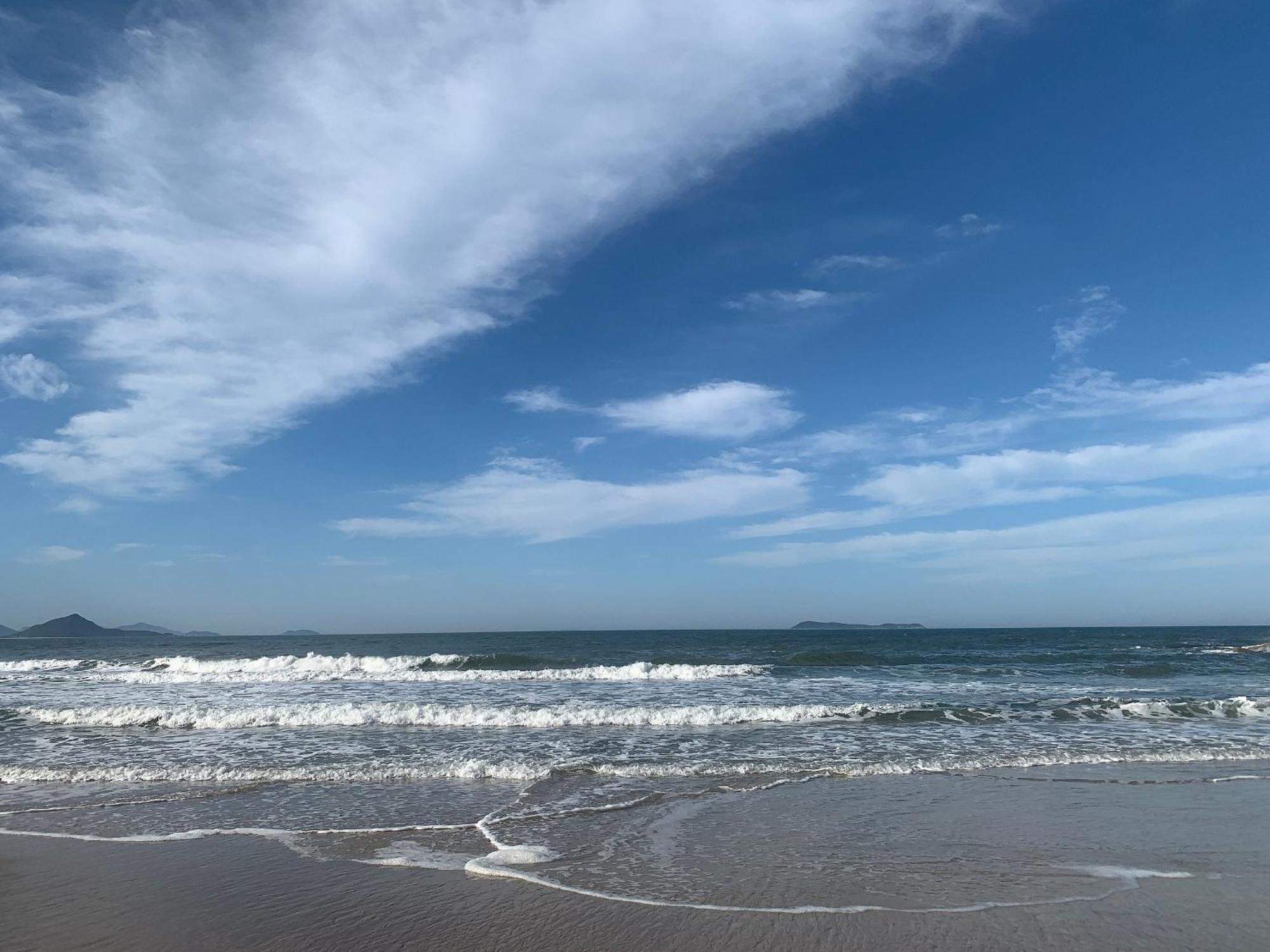 Pousada Buena Onda - Garopaba-Sc - 50M Da Praia Exteriör bild