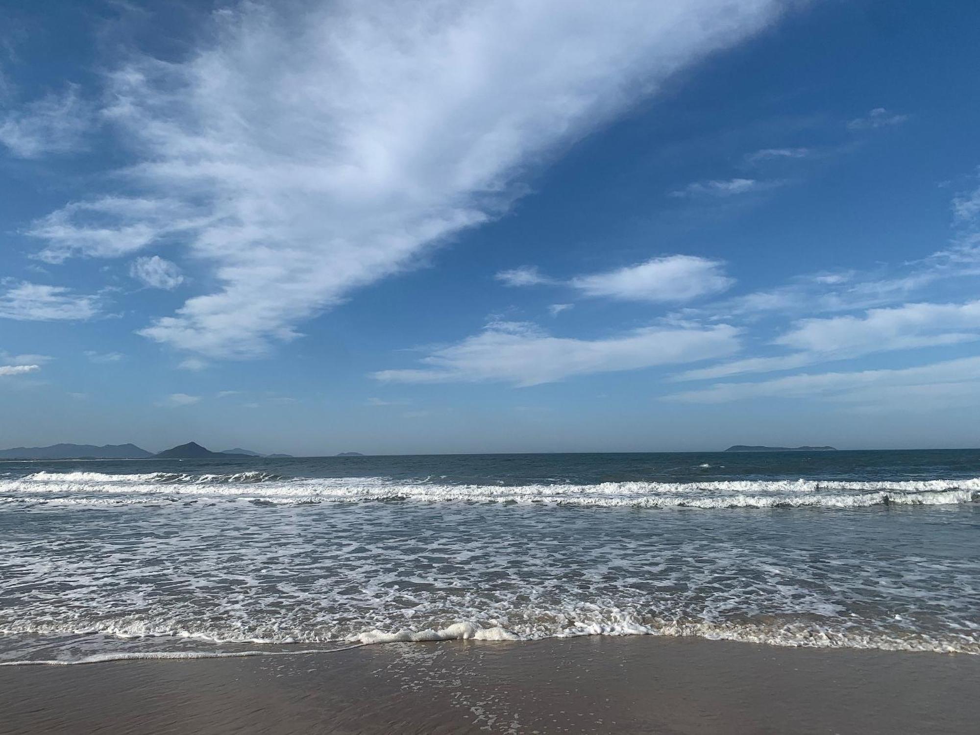 Pousada Buena Onda - Garopaba-Sc - 50M Da Praia Exteriör bild